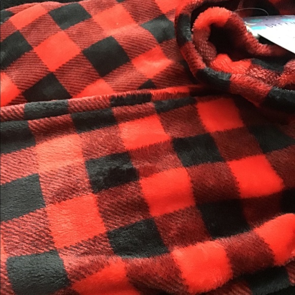 Medium large soft slippers new never worn - Picture 7 of 16